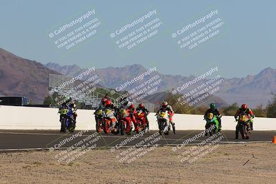 media/Sep-25-2022-CVMA (Sun) [[ee08ed6642]]/Race 6 Amateur Supersport Open/